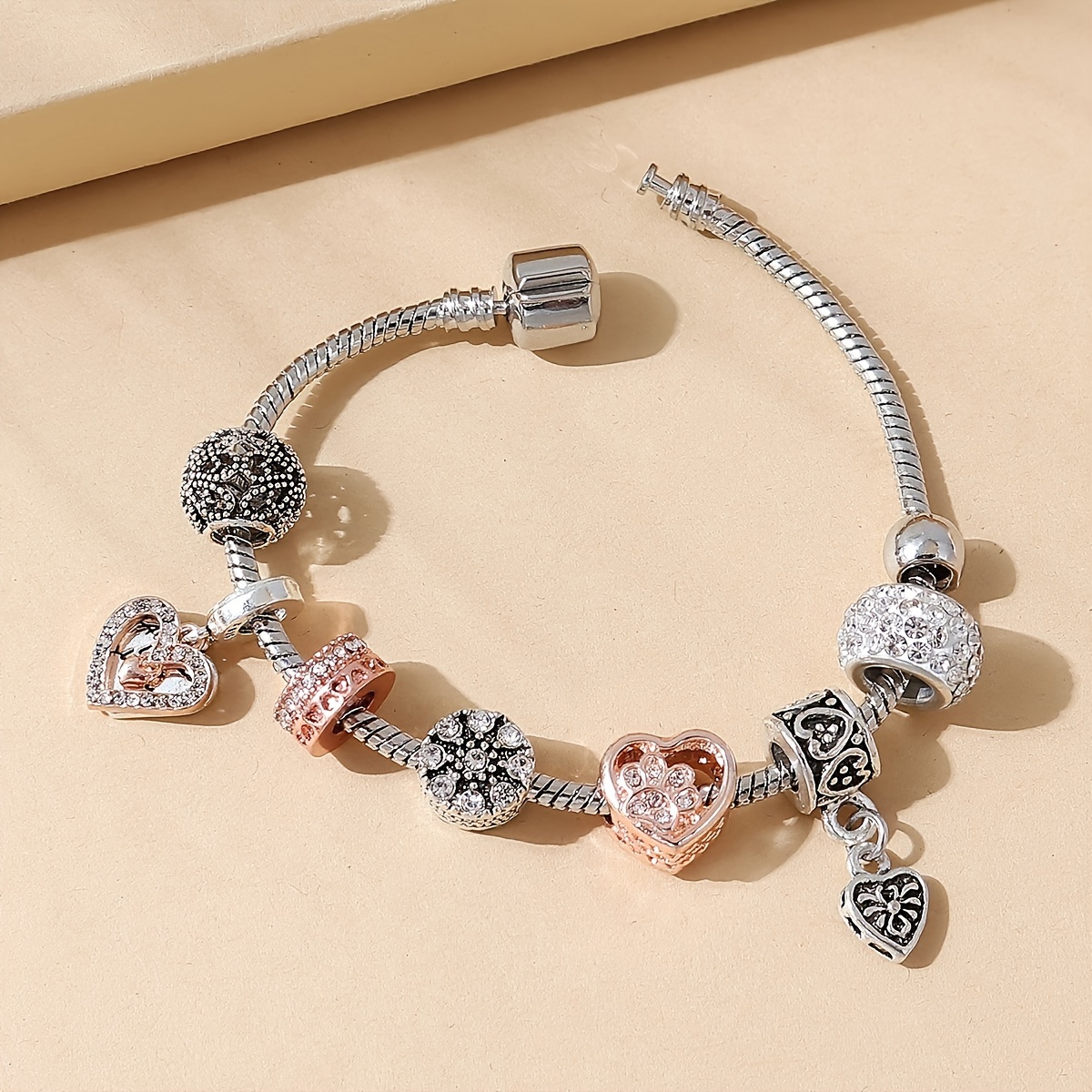 Women's Copper Love Heart Pendant Beaded Bracelet
